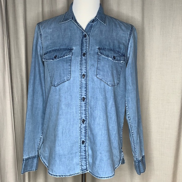 GAP Tops - Gap 1969 100% Cotton Denim Button Down Shirt